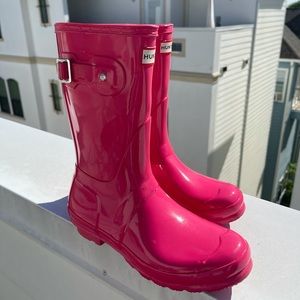 HOT PINK HUNTER RAIN BOOTS